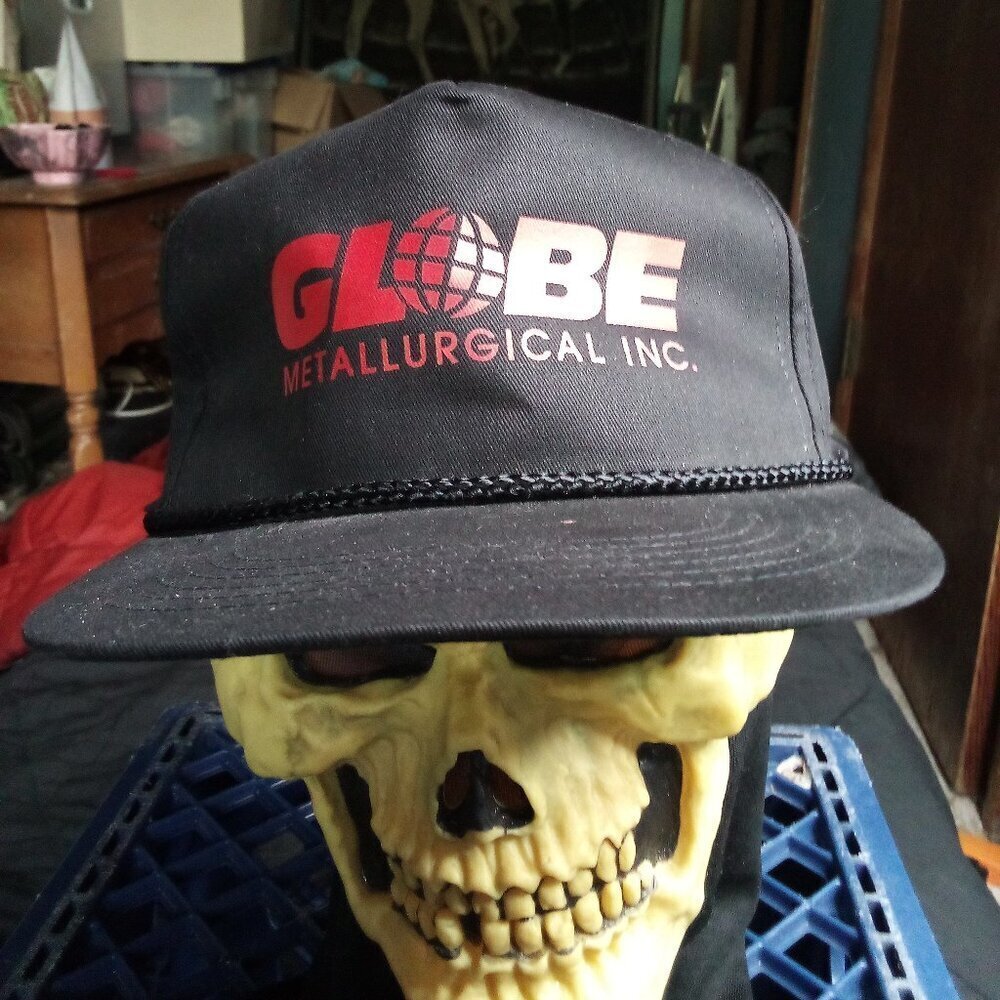 Deadstock Vintage Globe Metallurgical Snap Trucker Hat Cap